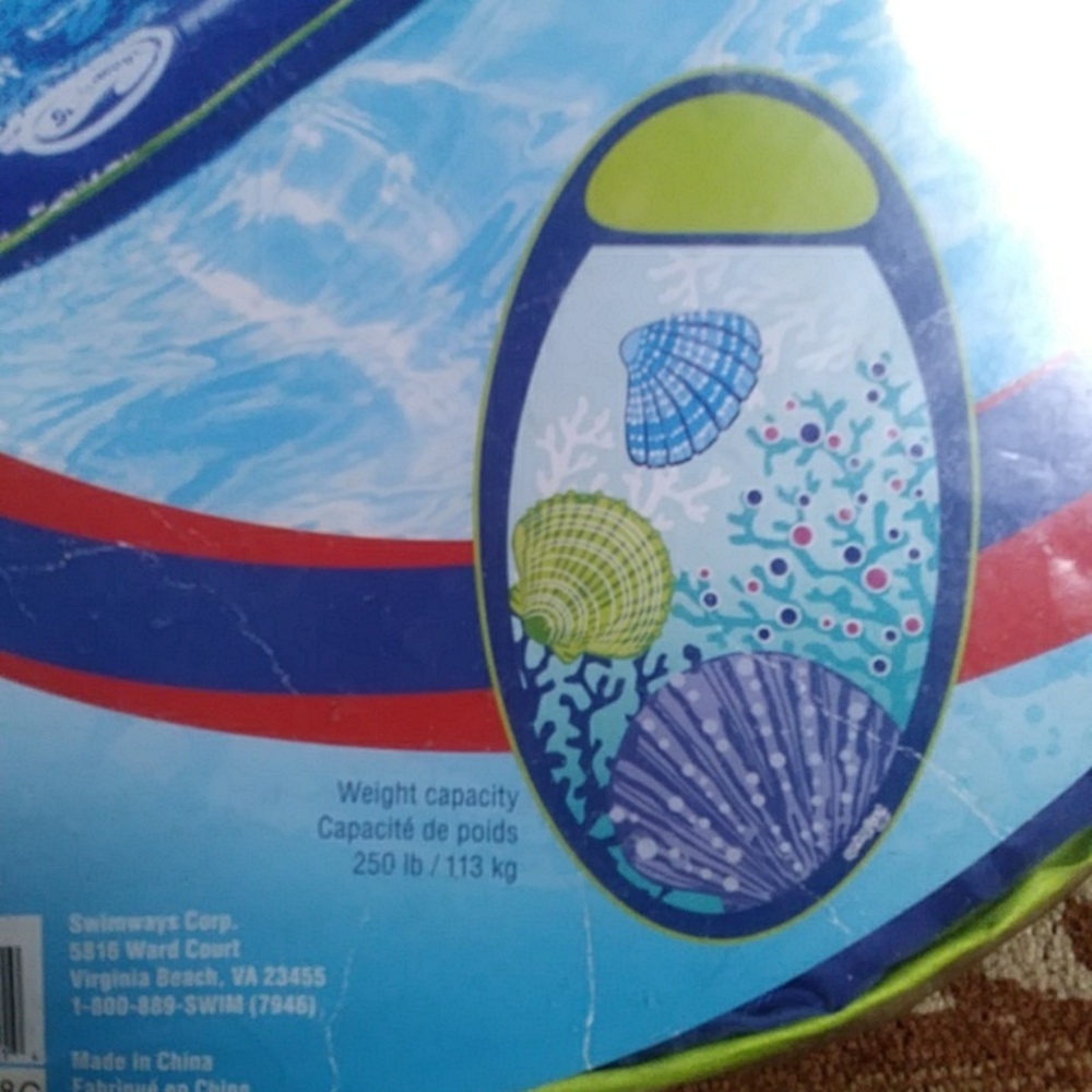 Pool Lounge Float - Picture 2 of 4